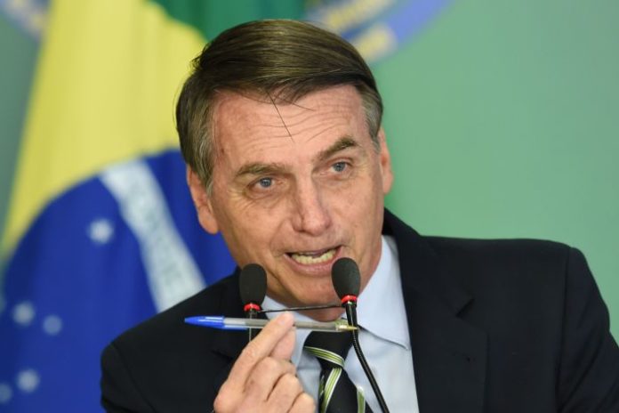 BRAZIL-SECURITY-GUNS-DECREE-BOLSONARO