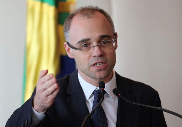 andré-mendonça