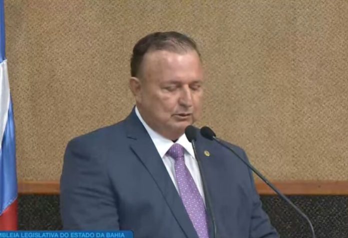 Presidente-da-Assembleia-Legislativa-da-Bahia-Adolfo-Menezes-PSD-Reproducao-900x615