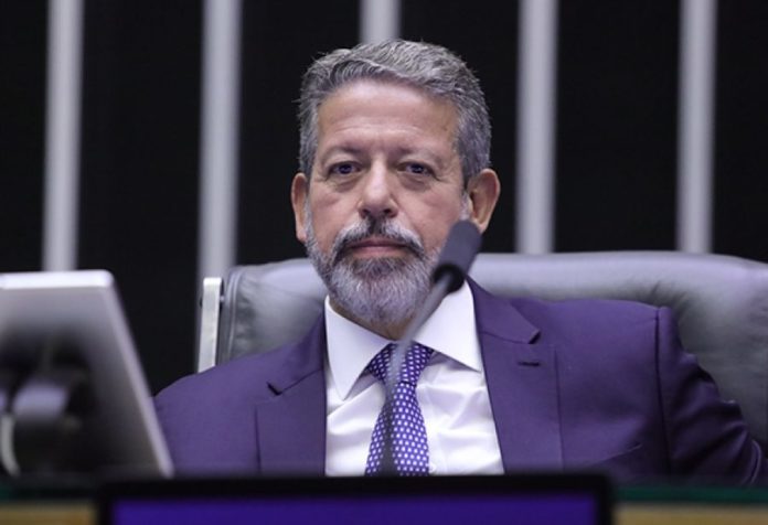 arthur-lira_mario-agra_camara-dos-deputados-900x615