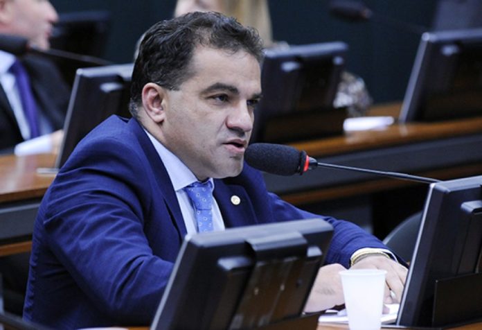 josimar-maranhaozinho_cleia-viana_camara-dos-deputados-900x615