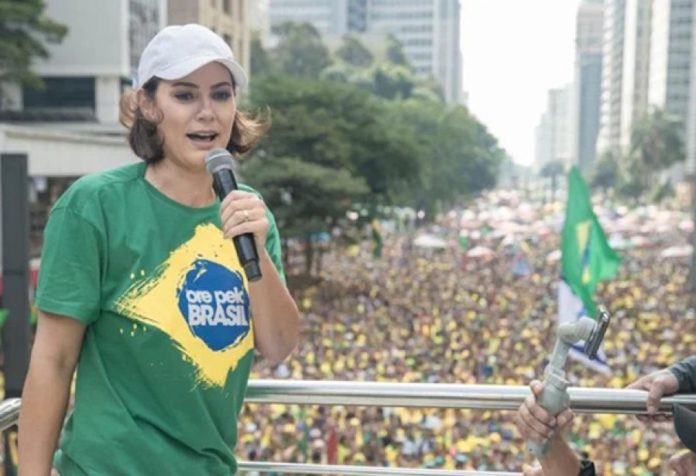 michelle-bolsonaro_reproducao-900x615