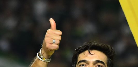 Abel Ferreira: O exemplo de Liderança no futebol/por Reinaldo Lemos
