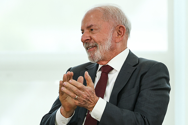 Brasília (DF), 23/12/2025 - O presidente Luiz Inácio Lula da Silva durante cerimônia de assinatura do decreto que dispõe sobre o reconhecimento, a valorização e a promoção da cultura gospel como manifestação cultural nacional. Foto: Marcelo Cama