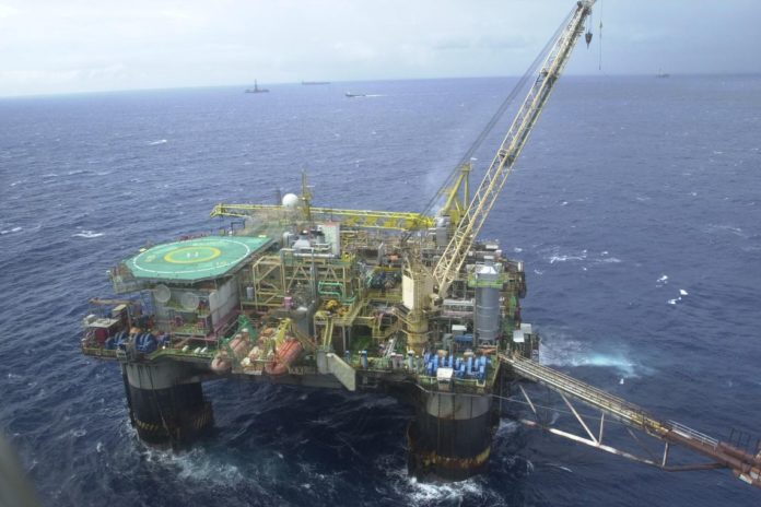 plataforma_de_petroleo_agência-brasil