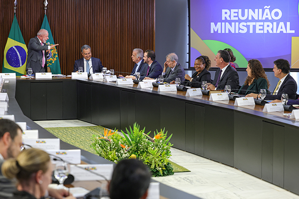 Lula reunião ministerial